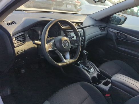 Used 2020 Nissan Rogue S FWD image 7
