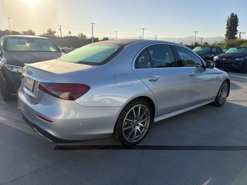 Used 2022 Mercedes-Benz E 350 Sedan image 4