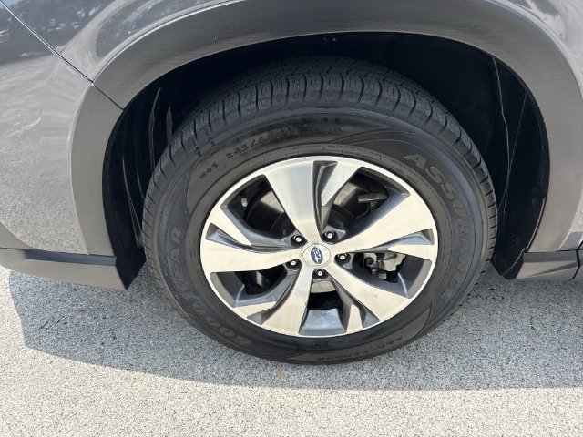 Used 2024 Subaru Ascent Premium w/ Convenience Package AWD/4WD image 10