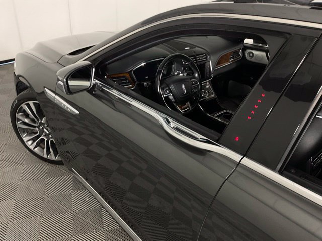 Used 2017 Lincoln Continental Reserve w/ Luxury Package AWD/4WD image 42