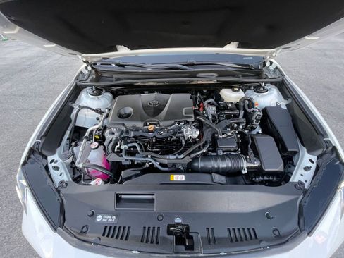 Used 2025 Toyota Camry LE image 32