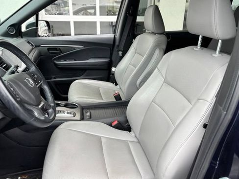 Used 2023 Honda Passport EX-L image 10