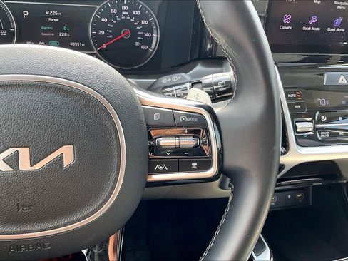 Used 2022 Kia Sorento SX AWD/4WD image 19