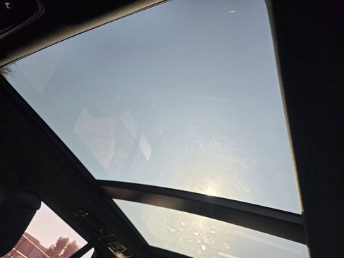 Certified 2018 Land Rover Range Rover Supercharged image 15