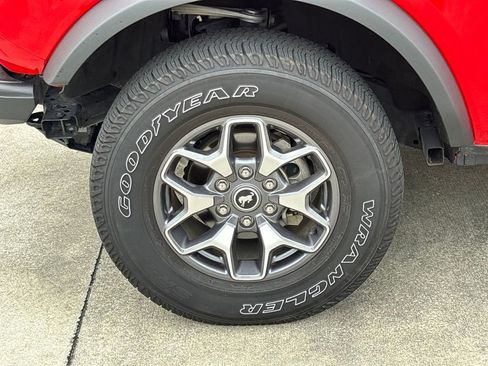 Used 2022 Ford Bronco 2-Door image 12