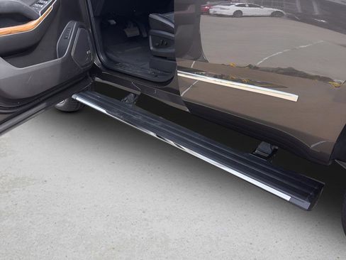 Used 2020 GMC Yukon Denali w/ Denali Ultimate Package RWD image 35