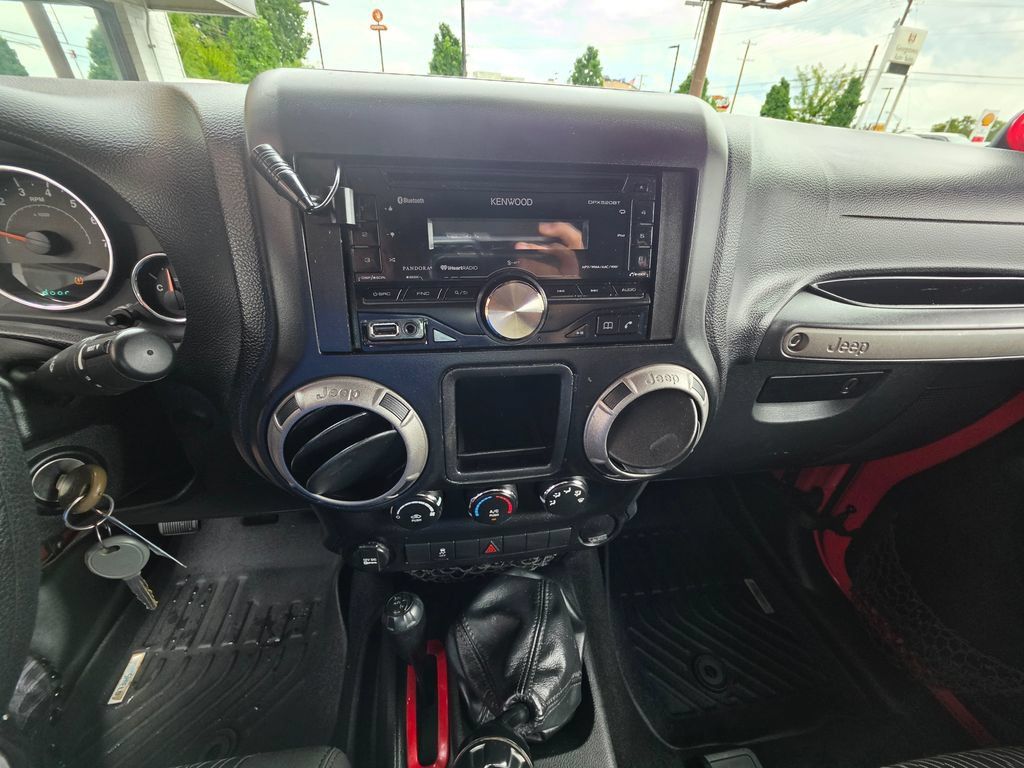 Used 2011 Jeep Wrangler Sport AWD/4WD image 16
