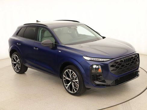 New 2026 Audi Q3 quattro 2.0T AWD/4WD image 36