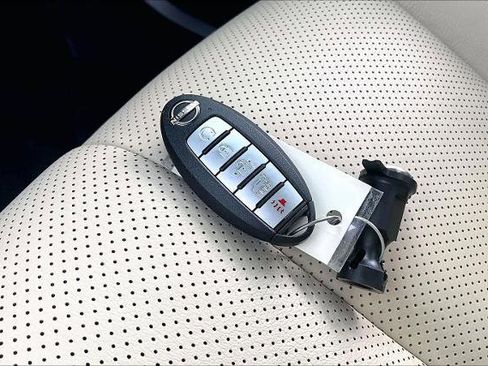 Certified 2024 Nissan Murano SL image 14