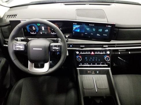 New 2026 Hyundai Santa Fe SE image 3