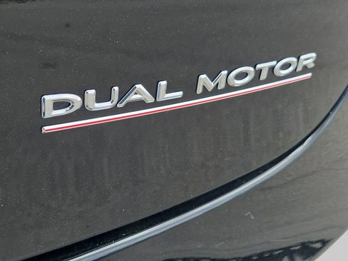 Used 2022 Tesla Model 3 Performance image 12