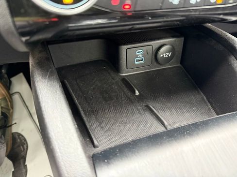 Used 2022 Ford Escape SEL w/ Technology Package image 25