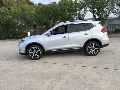 Used 2020 Nissan Rogue SL image 7