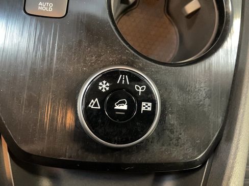 Used 2025 Nissan Rogue SV w/ Rock Creek Premium Package image 14