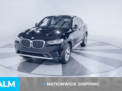 Used 2025 BMW X4 xDrive30i AWD/4WD image 2