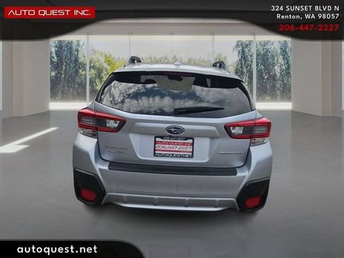 Used 2020 Subaru Crosstrek 2.0i Premium w/ Moonroof Package 2 AWD/4WD image 6