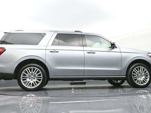 Used 2024 Ford Expedition Max Limited image 48