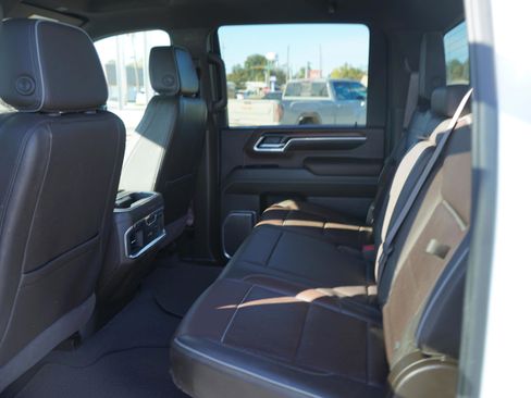 Used 2025 GMC Sierra 2500 Denali w/ Max Trailering Package image 20