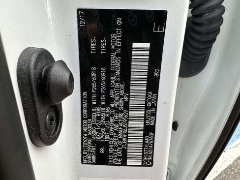 Used 2018 Lexus GX 460 image 19