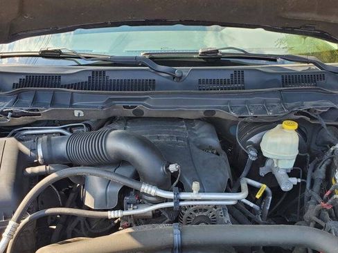 Used 2014 RAM 1500 Express AWD/4WD image 10