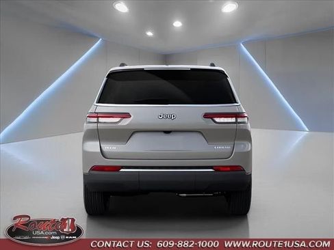 New 2026 Jeep Grand Cherokee L Laredo AWD/4WD image 8