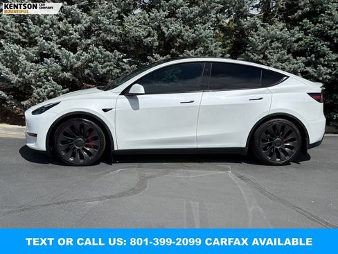 Used 2023 Tesla Model Y Performance AWD/4WD image 4