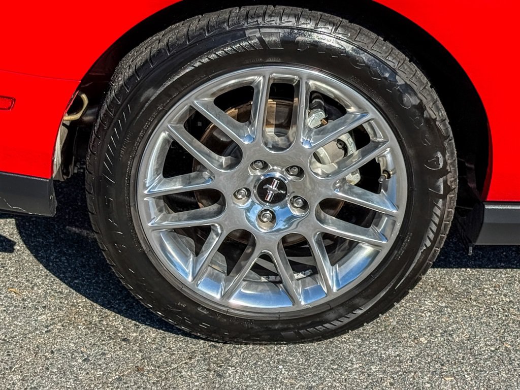 Used 2012 Ford Mustang Premium RWD image 34