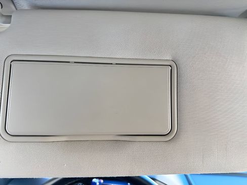 Used 2024 Ford Expedition Limited image 11