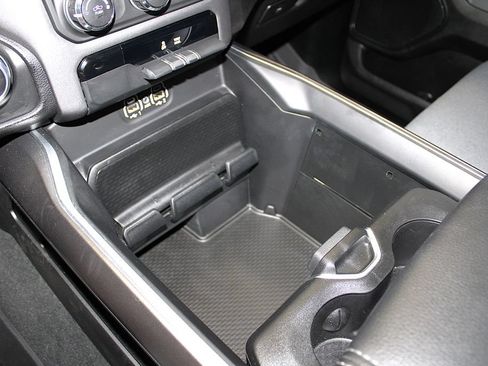 Certified 2022 RAM 1500 Big Horn AWD/4WD image 24