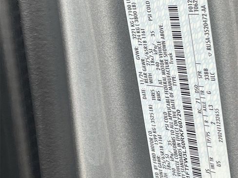 Used 2024 Ford F150 XLT w/ Equipment Group 302A MID image 32