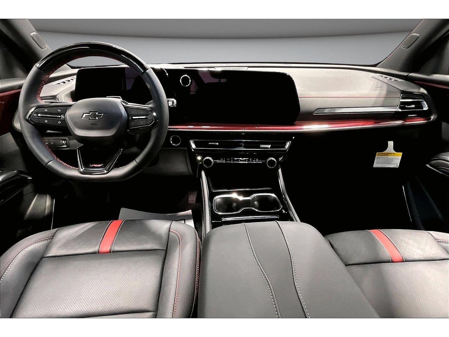 New 2026 Chevrolet Traverse RS w/ LPO, Floor Liner Package FWD image 6