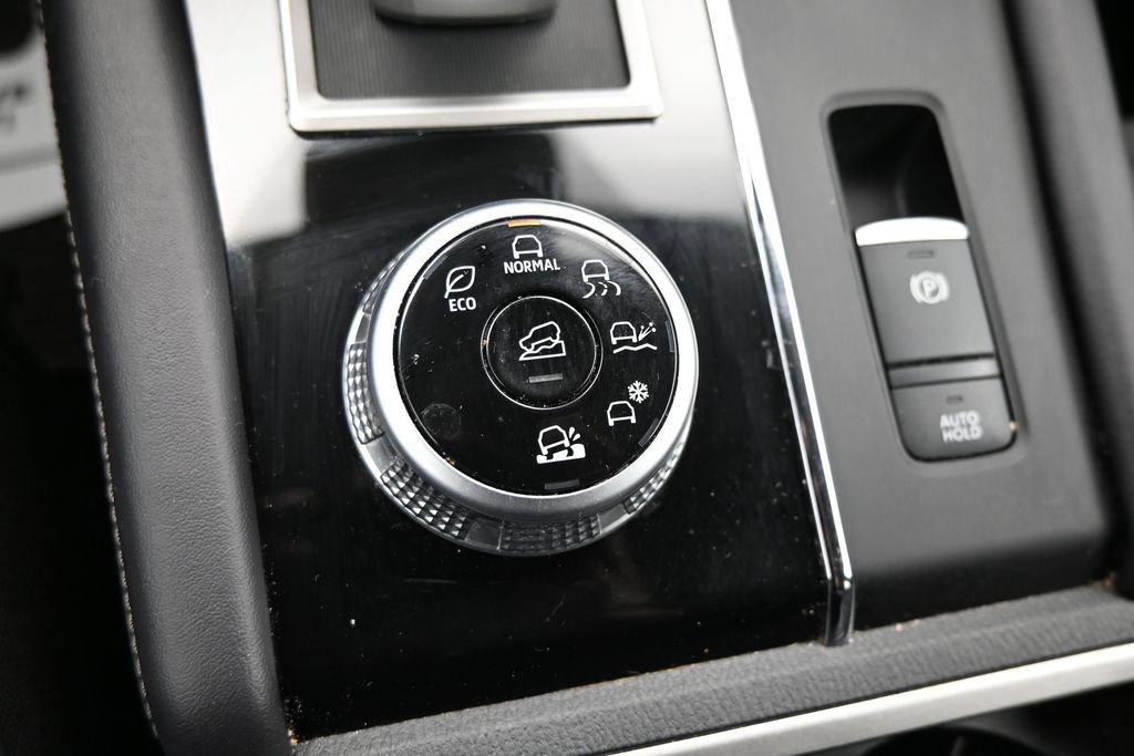 Used 2024 Mitsubishi Outlander SE AWD/4WD image 23