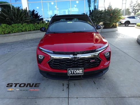 New 2026 Chevrolet TrailBlazer RS w/ Convenience Package FWD image 2