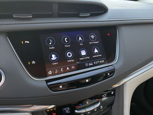 Used 2020 Cadillac XT5 Premium Luxury image 11