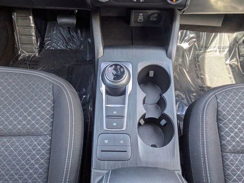 Certified 2024 Ford Escape Active FWD image 19