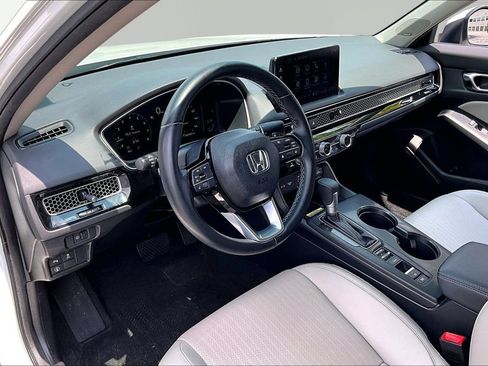Used 2024 Honda Civic Touring image 14