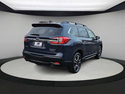 Used 2025 Subaru Ascent Limited image 8
