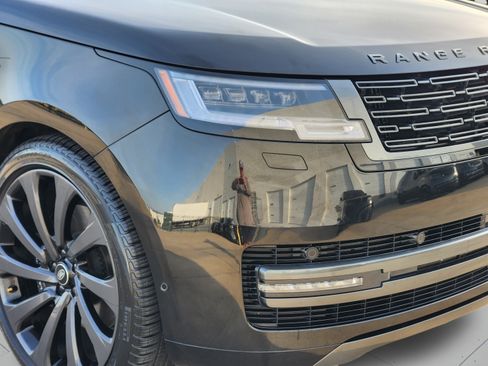 Used 2025 Land Rover Range Rover SE AWD/4WD image 31