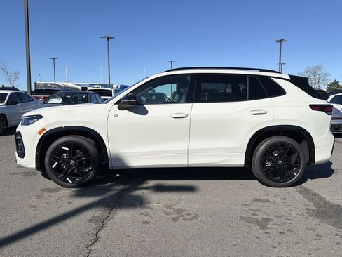 New 2026 Volkswagen Tiguan SE R-Line FWD image 2