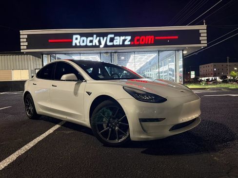 Used 2018 Tesla Model 3 Long Range AWD/4WD image 1