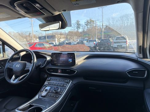 Used 2023 Hyundai Santa Fe Limited image 16