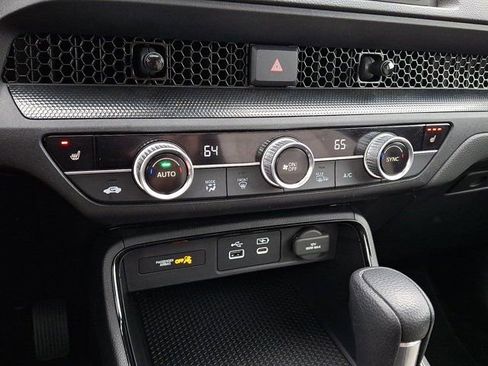 Used 2024 Honda CR-V EX image 21