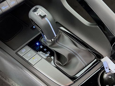 New 2026 Hyundai Elantra N FWD image 15