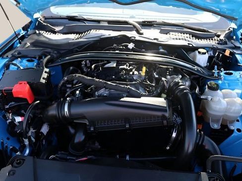 Used 2025 Ford Mustang Premium image 10