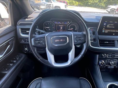 Used 2021 GMC Yukon SLT w/ SLT Luxury Package AWD/4WD image 5