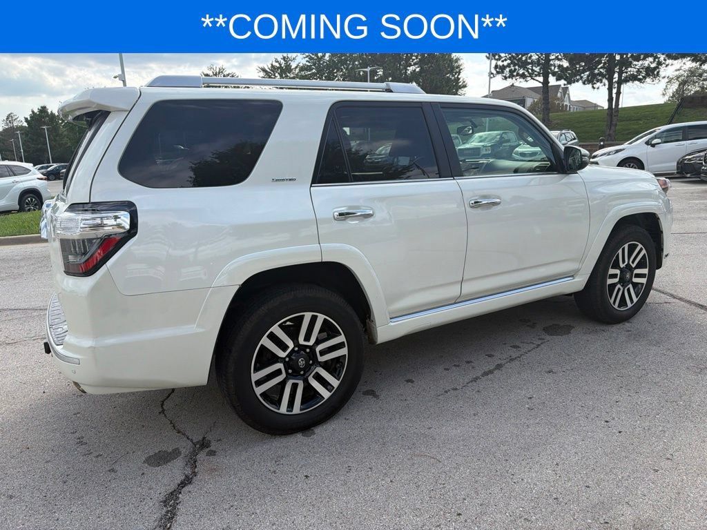 Used 2019 Toyota 4Runner Limited AWD/4WD image 6