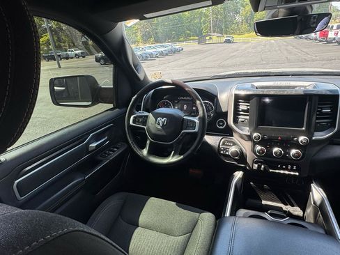 Used 2020 RAM 1500 Big Horn AWD/4WD image 20
