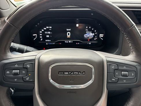 Certified 2022 GMC Yukon Denali image 13