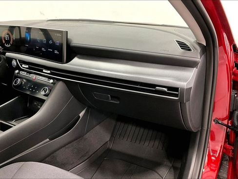 New 2026 Hyundai Sonata SEL FWD image 10