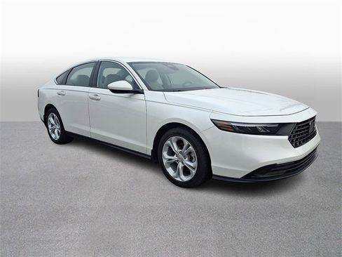 Used 2024 Honda Accord LX image 3